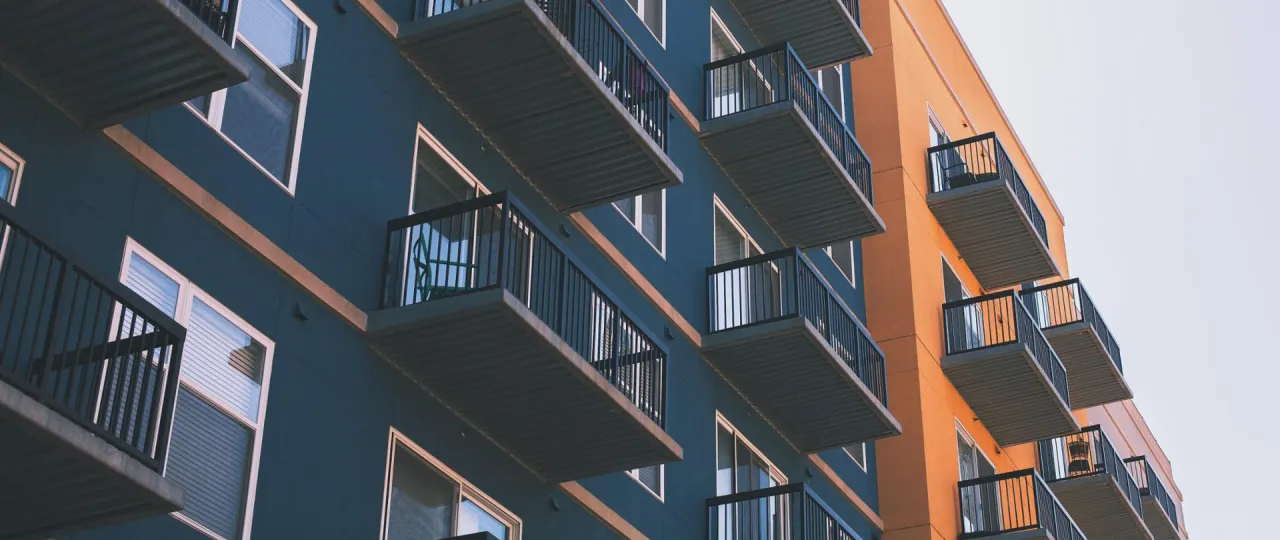 przykładowe rachunki za mieszkanie infografika