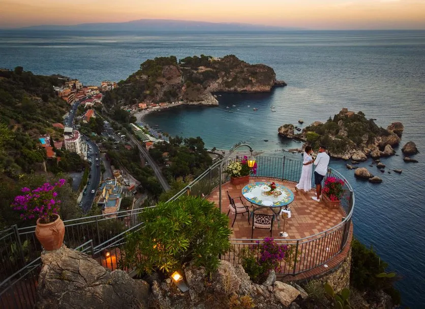 Taormina restauracja widok na morze