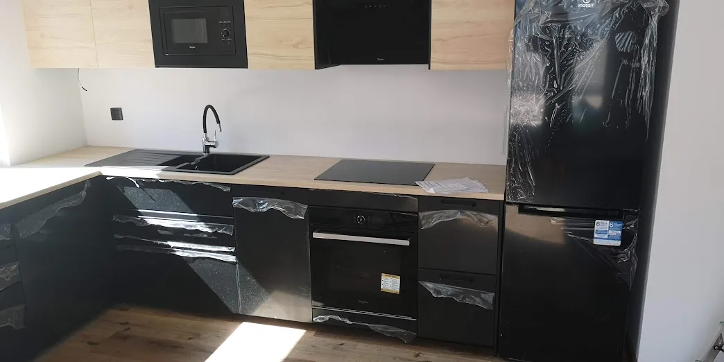 montaż mebli kuchennych z agd