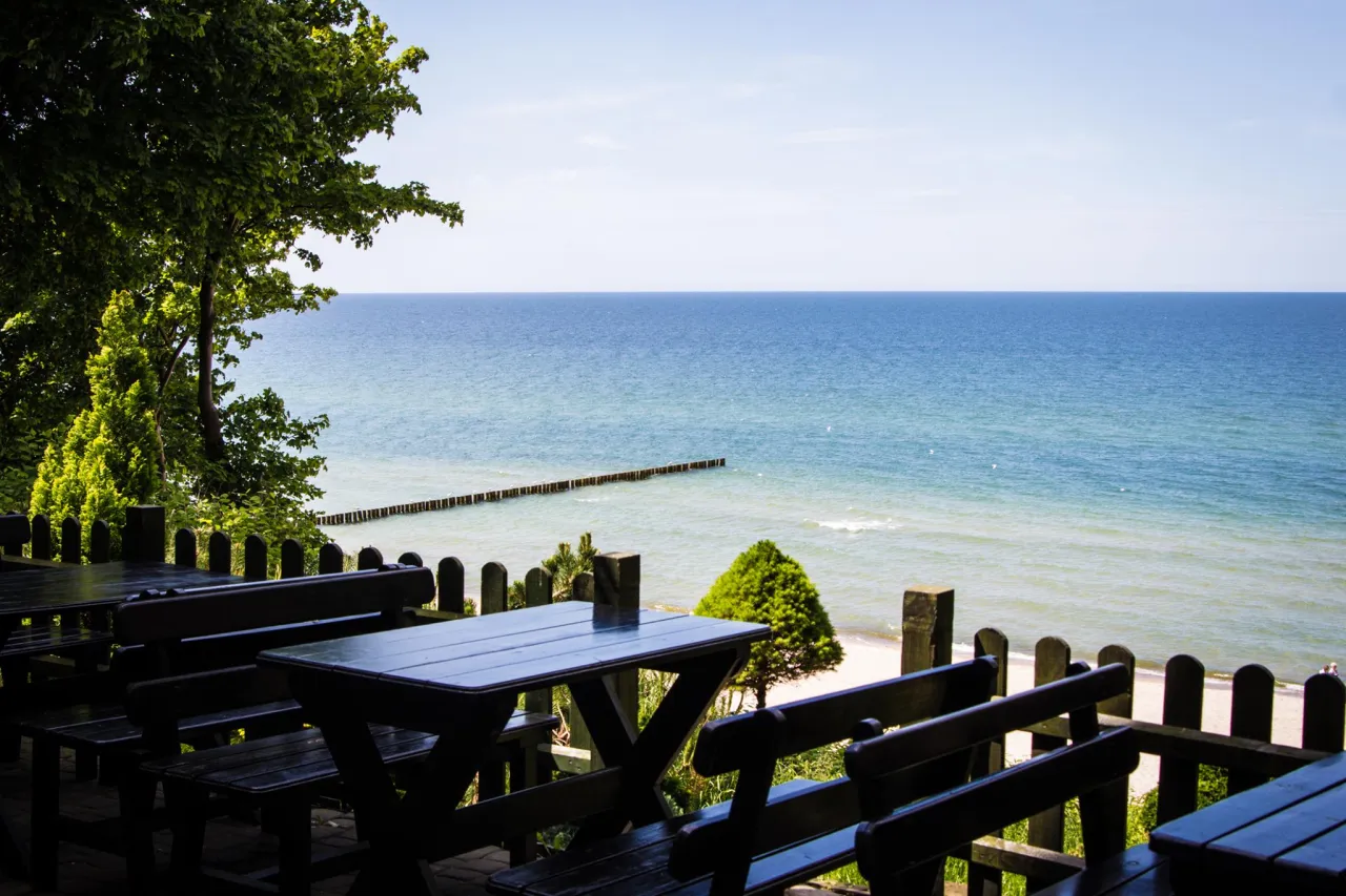 smażalnia ryb Mechelinki widok na morze