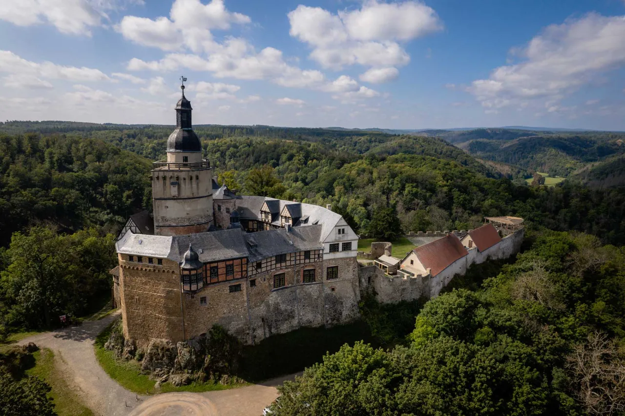 Familie auf Burg Falkenstein Harz