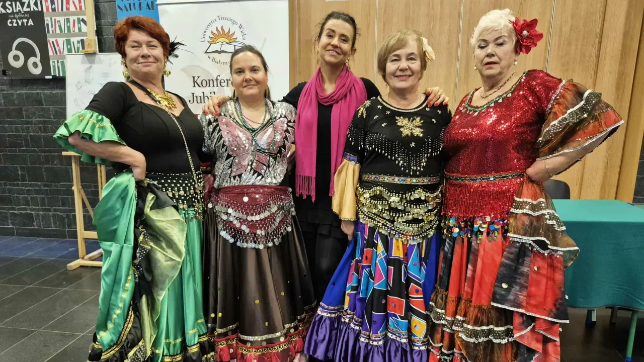 seniorzy na zajęciach UTW w Białymstoku