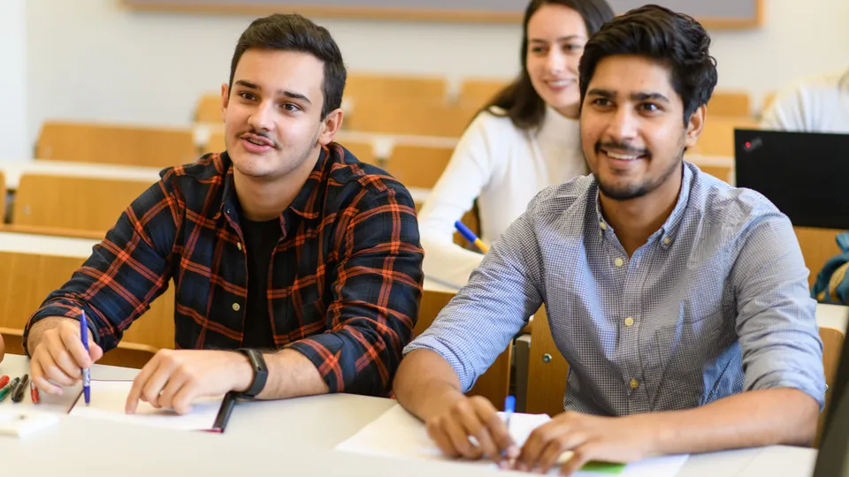 Zdjęcie Studium Generale Uni Mannheim: Odkryj różnorodne kursy i szkolenia