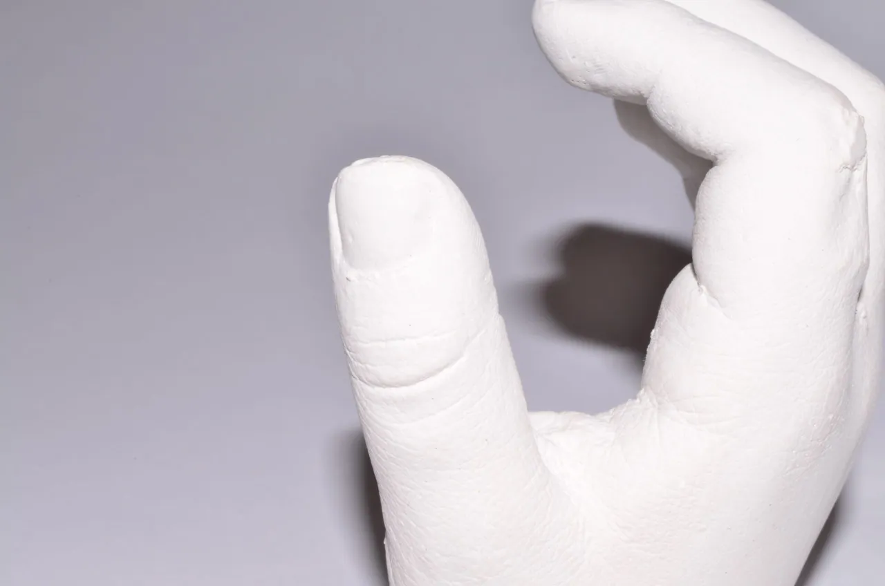 Prosty odlew z gipsu budowlanego