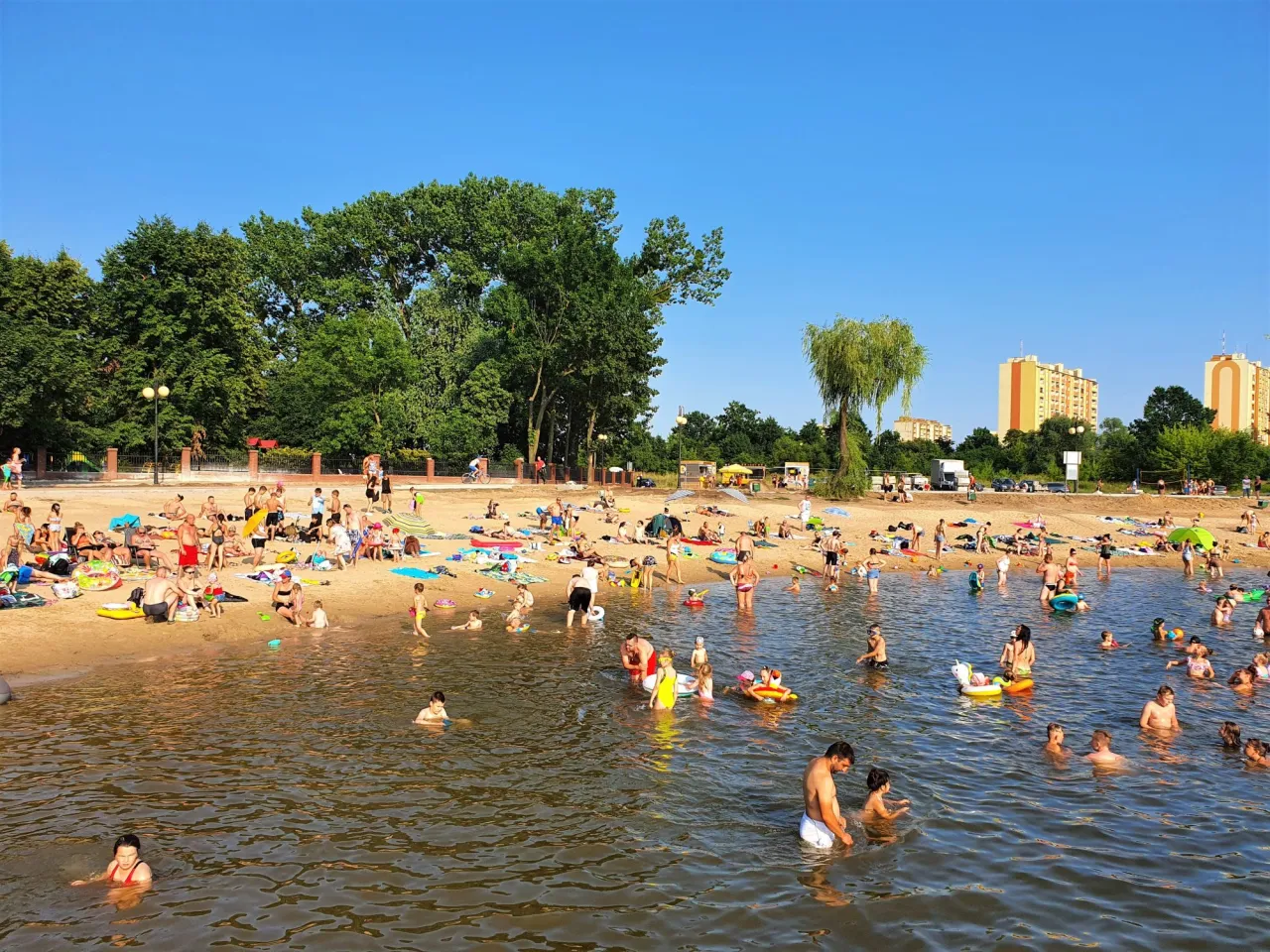 Zalew Borki Radom plaża rekreacja
