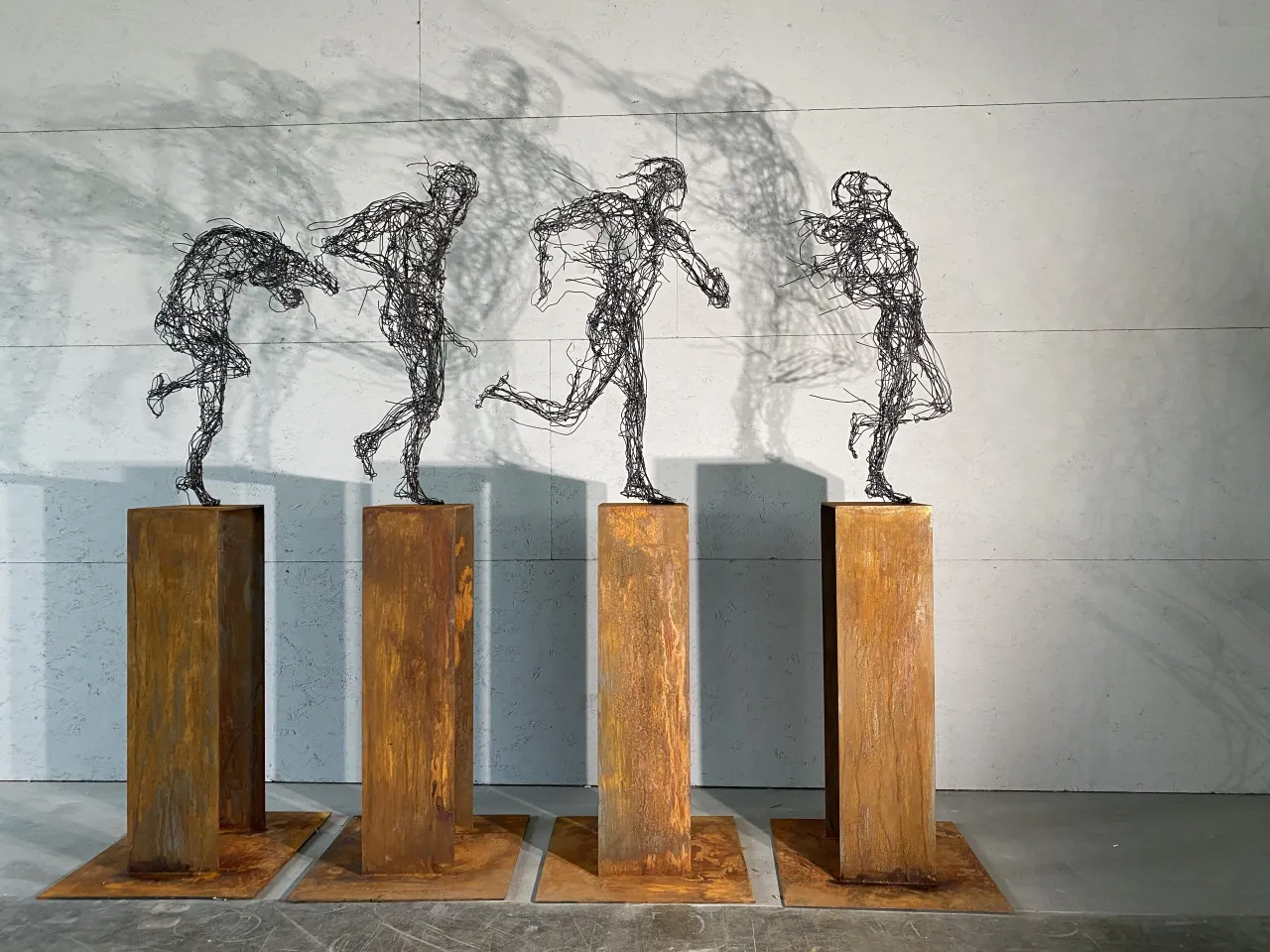 Drahtskulpturen K&uuml;nstler Deutschland