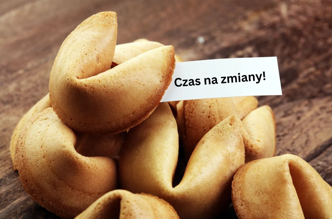 formowanie ciasteczek z wróżbą krok po kroku
