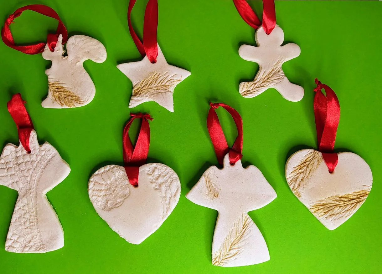ozdoby choinkowe z makaronu i masy solnej