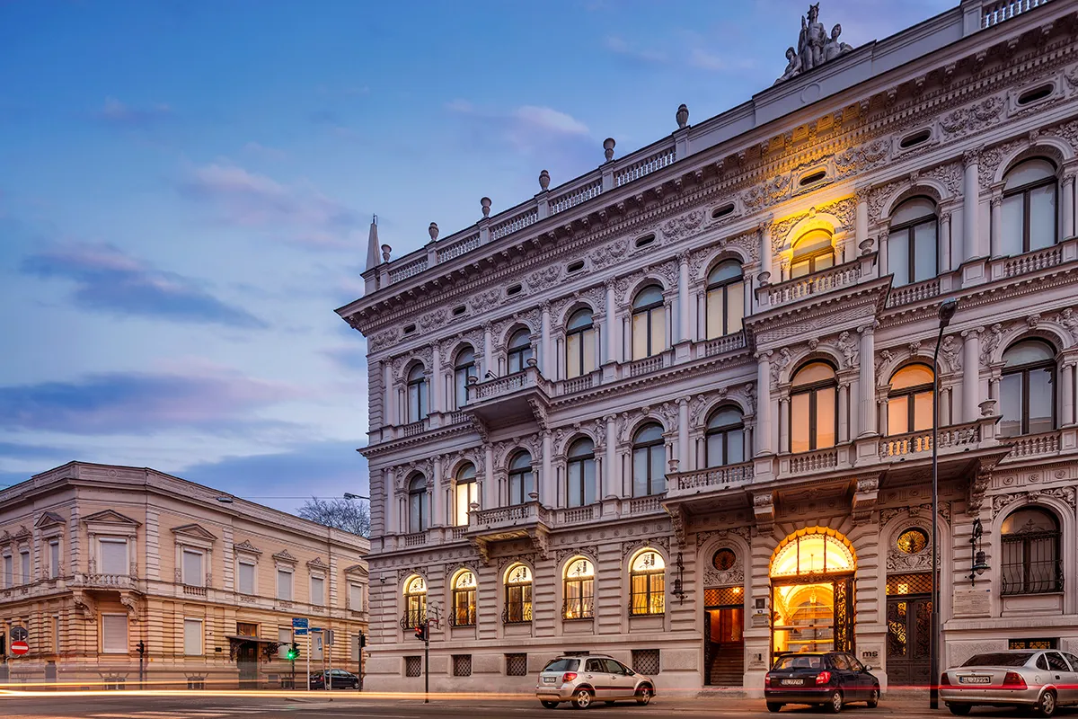 Muzeum Sztuki w Łodzi ms1 vs ms2 porównanie