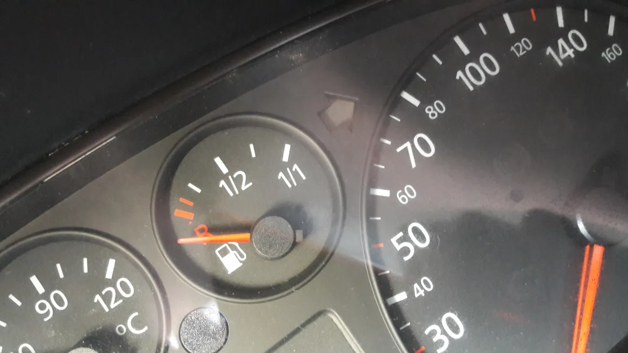 Audi A3 8L wskaźnik paliwa usterka