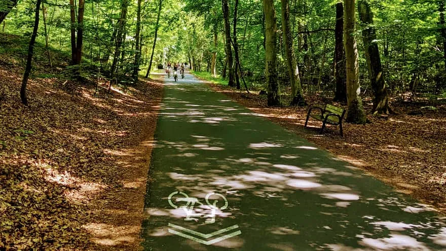 Rowerem szlak R10 Mielno