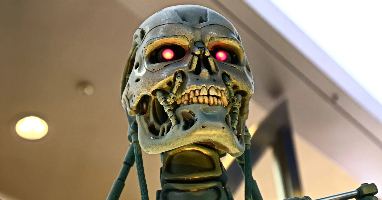 Autonomiczna broń AI zagrożenia bezpieczeństwa