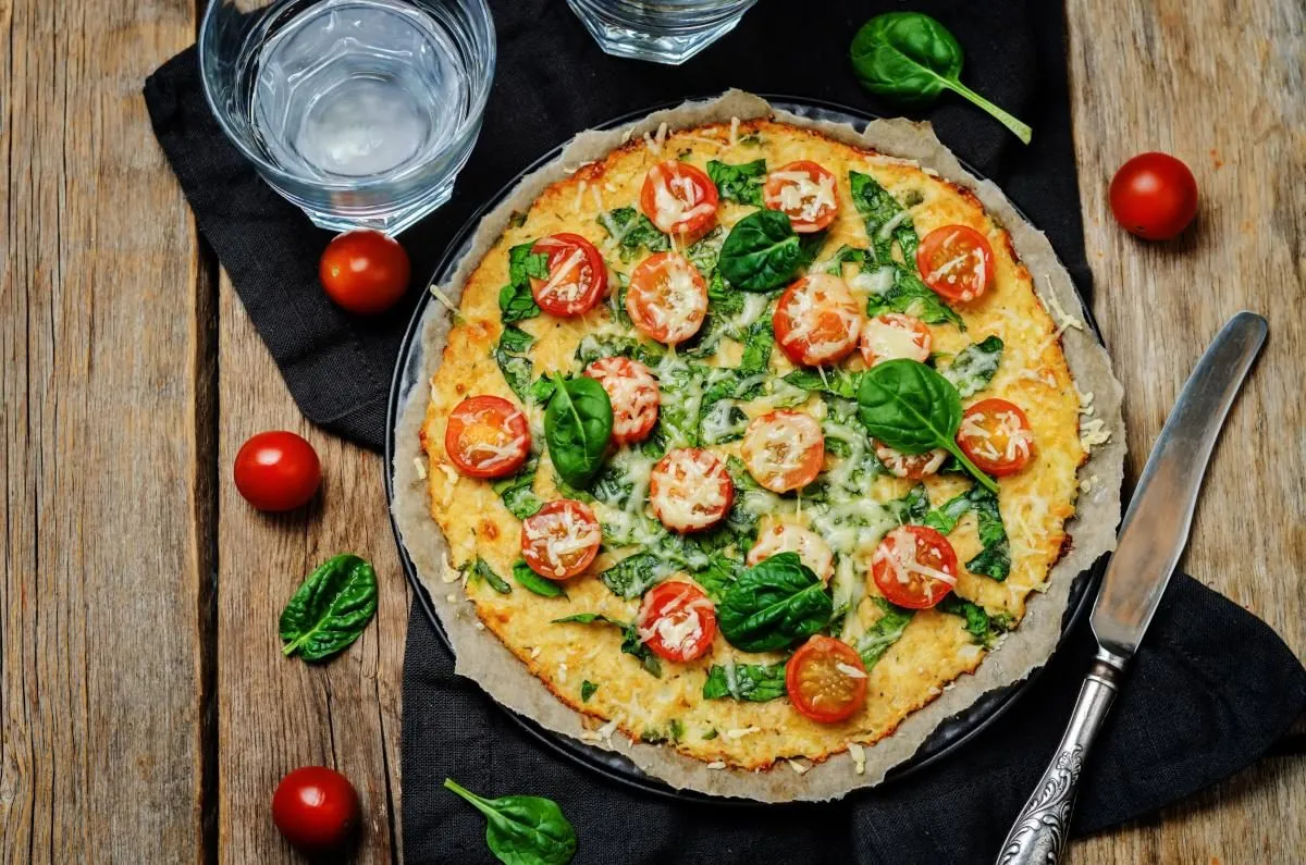 pizza dla cukrzyka ciasto pełnoziarniste kalafiorowe