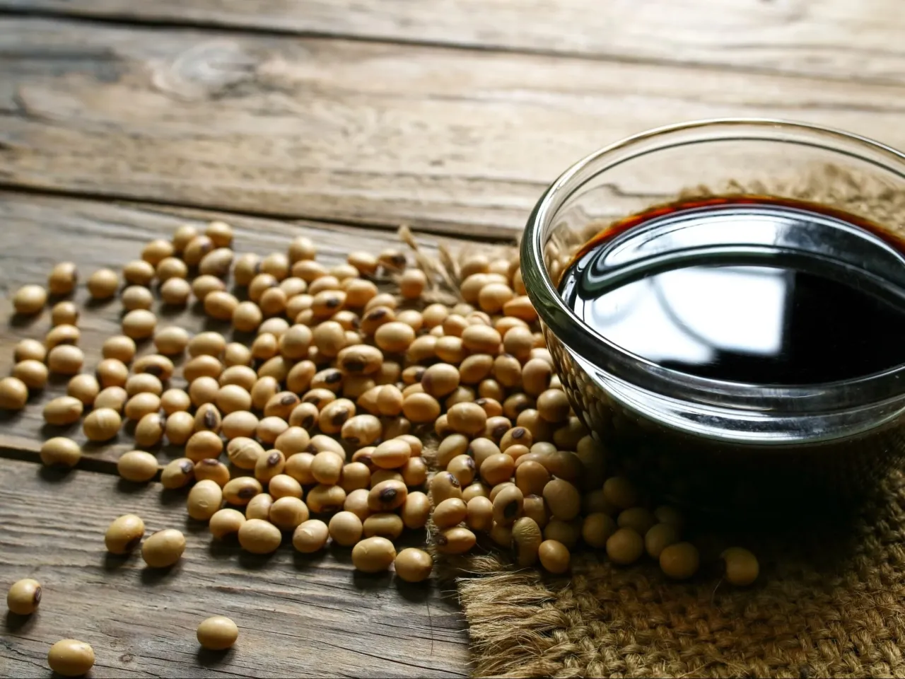 Sól i sos sojowy