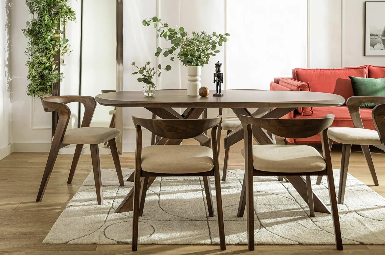 Inspiracje krzesła do drewnianego stołu różne style