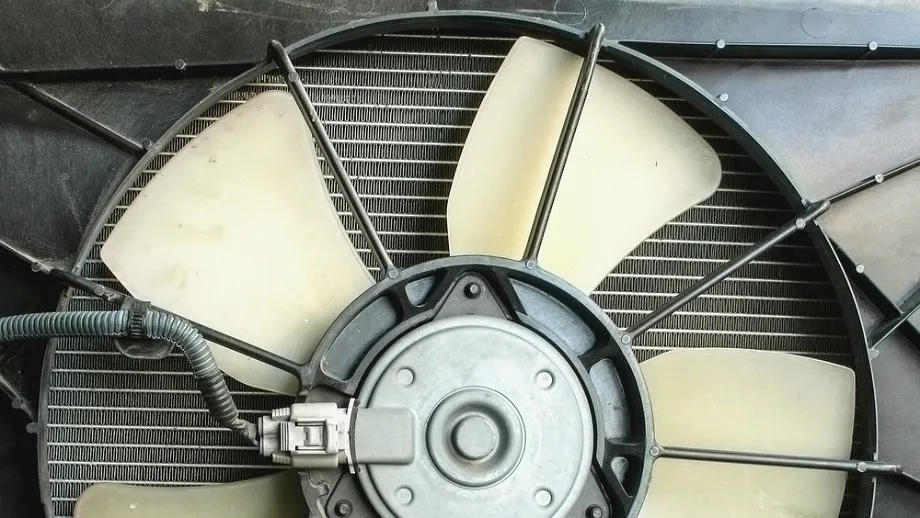 objawy awarii wentylatora chłodnicy w samochodzie