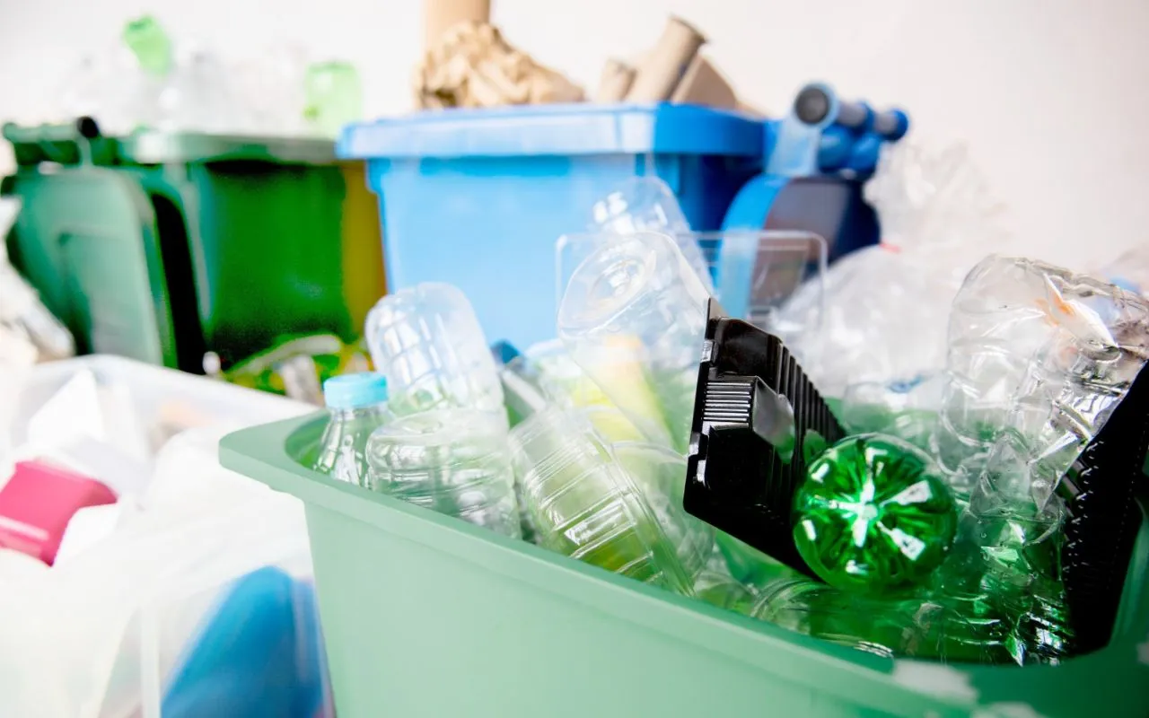 Rodzaje odpadów budowlanych i biurowych