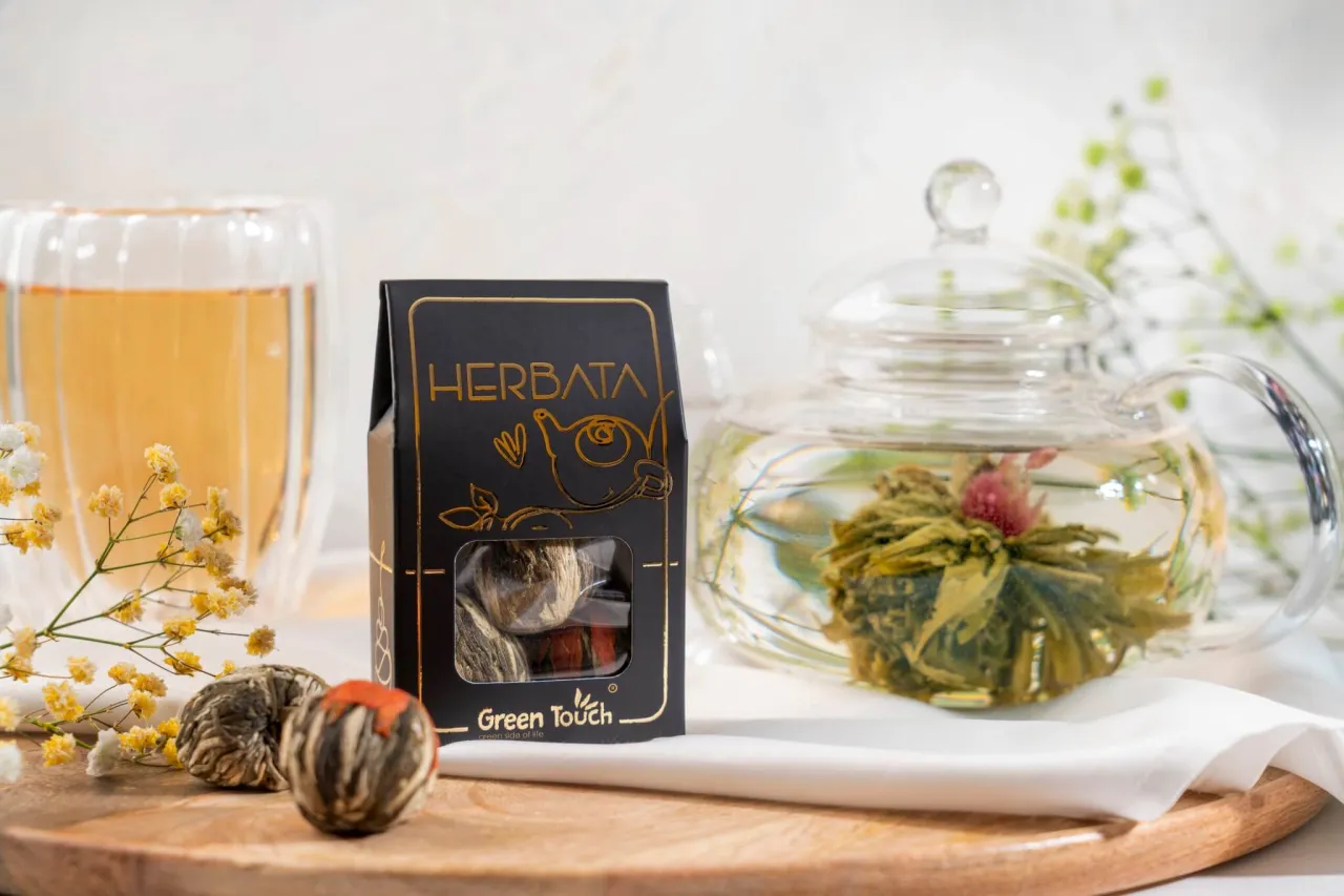 Zdjęcie Herbaty w puszkach na prezent – idealne pomysły na wyjątkowe upominki