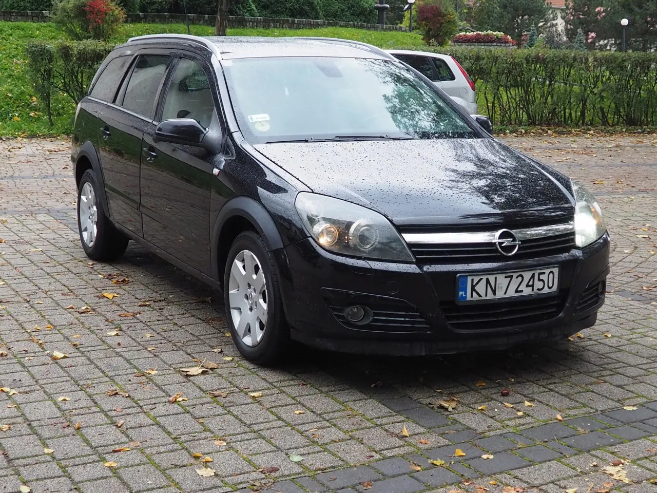 Zdjęcie Opel Astra H 1.9 CDTI pojemność baku - co musisz wiedzieć o paliwie