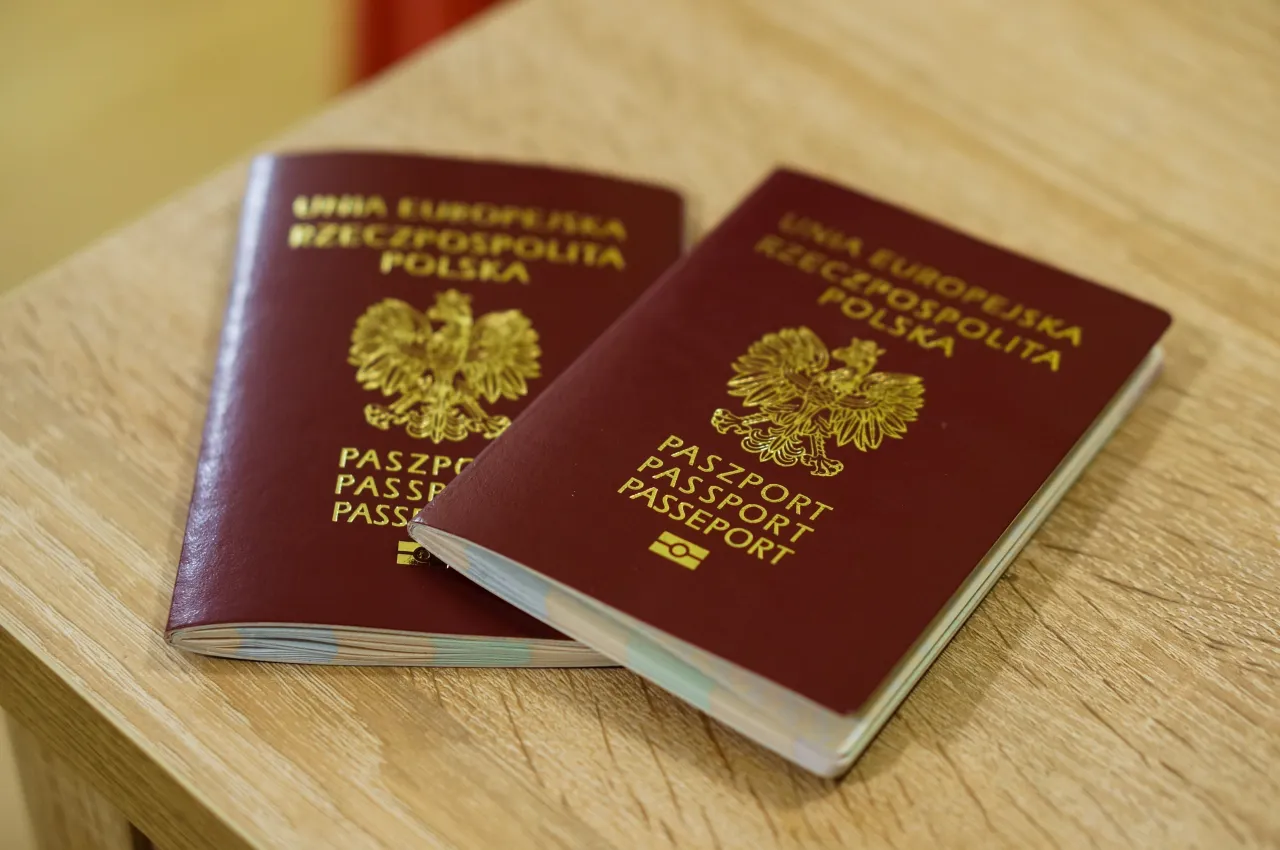 Zdjęcie Jaka jest opłata za paszport? Sprawdź, ile naprawdę zapłacisz