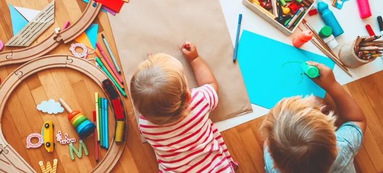 Zdjęcie Ile dzieci przypada na jednego opiekuna w żłobku? Poznaj zasady!