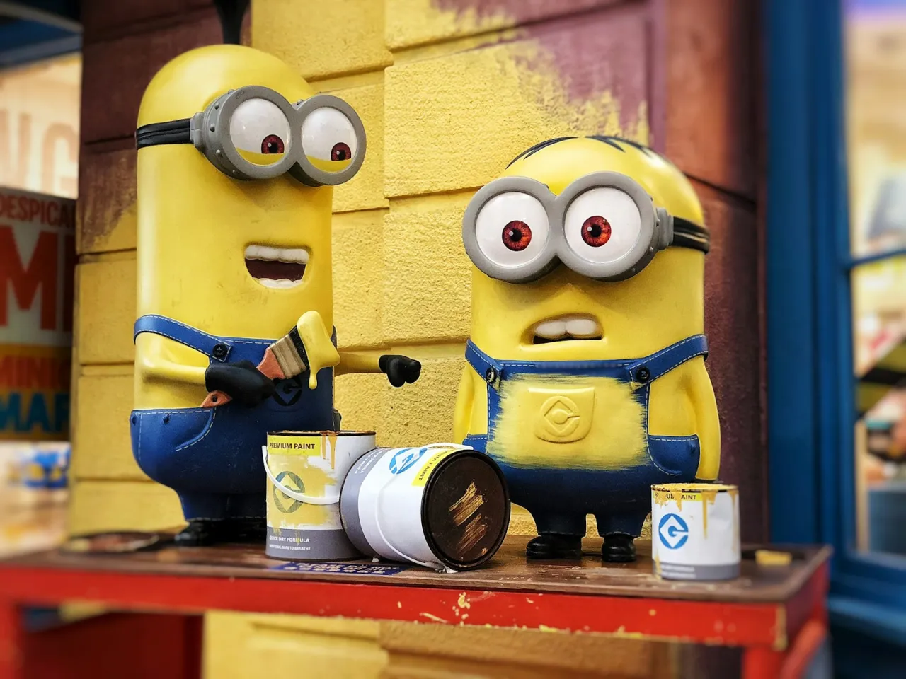 Zdjęcie Jak zrobić strój minionka: krok po kroku bez szycia i z łatwych materiałów
