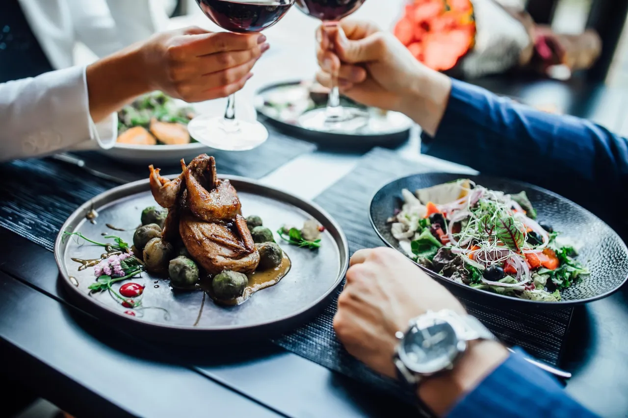 Zdjęcie Gdzie zjeść w Inowrocławiu? Odkryj najlepsze restauracje i smaki