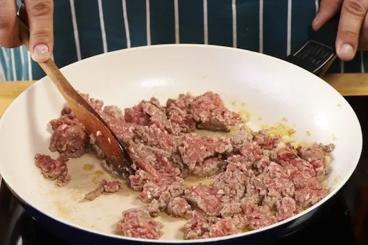 Zdjęcie Ile smażyć mięso na spaghetti, aby uzyskać idealny smak i teksturę