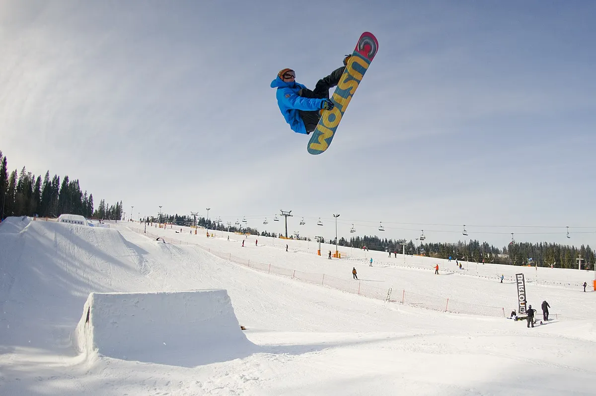 Zdjęcie Snowpark Białka Tatrzańska – najlepsze miejsce dla narciarzy i snowboardzistów