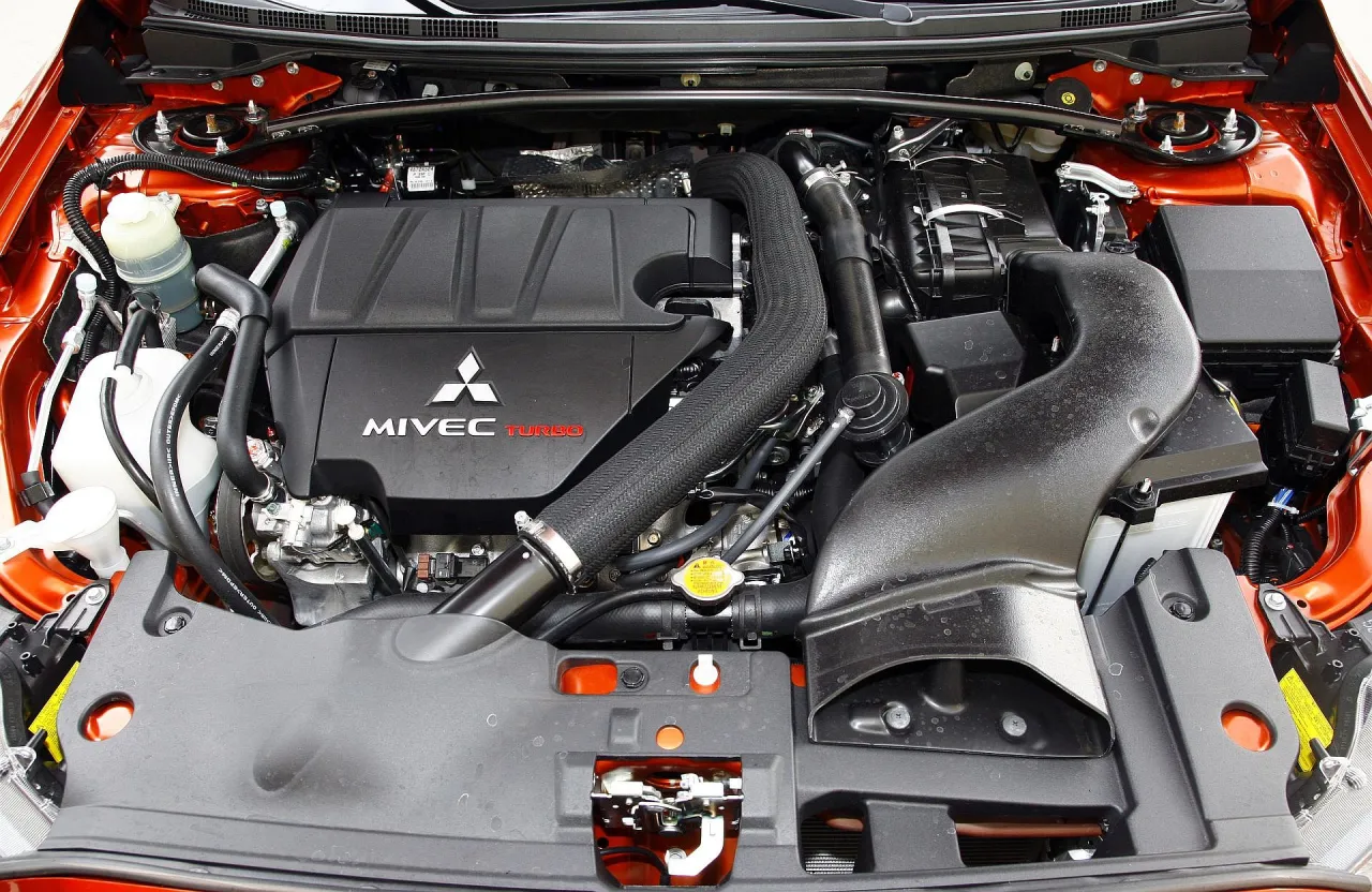 Zdjęcie Mitsubishi Lancer jaki silnik wybrać? Sprawdź najlepsze opcje silnikowe