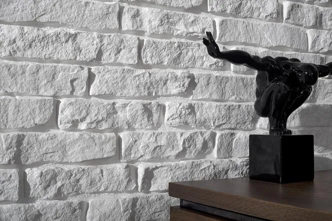 Kamień dekoracyjny z fugą czy bez