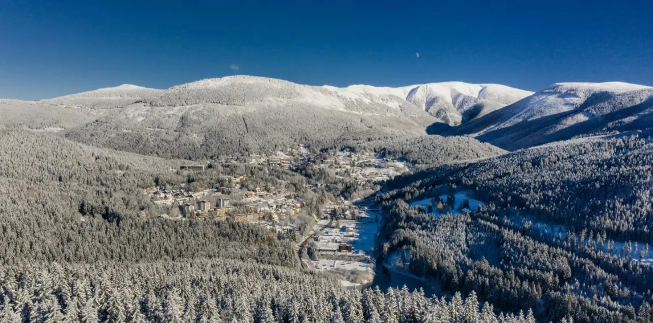 Krajobraz zimowy Karkonosze Czechy Szpindlerowy Młyn