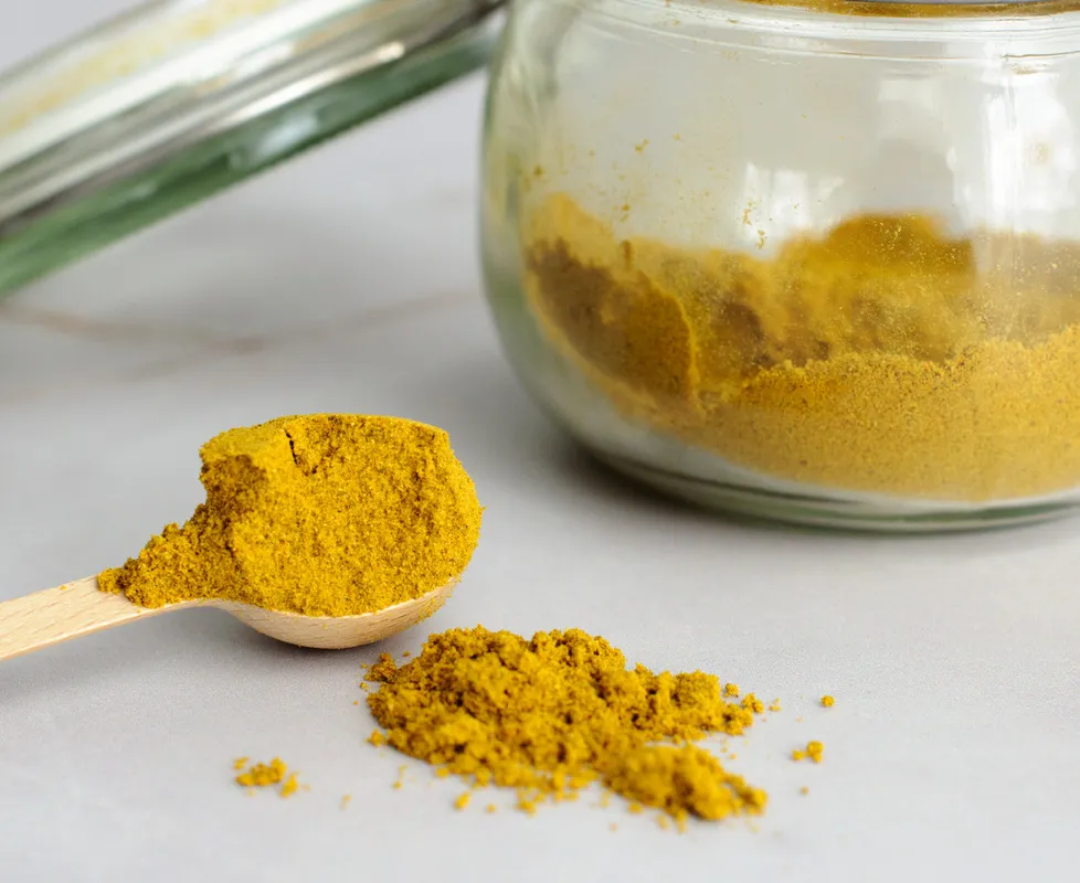 domowa mieszanka przypraw curry