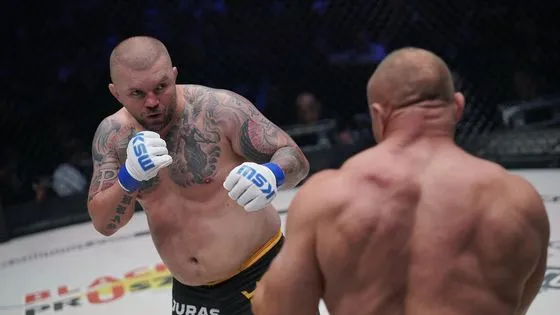 Łukasz Jurkowski ogłasza koniec kariery MMA