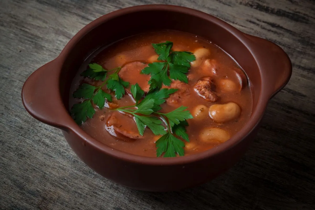 nietypowe przyprawy do zupy fasolowej