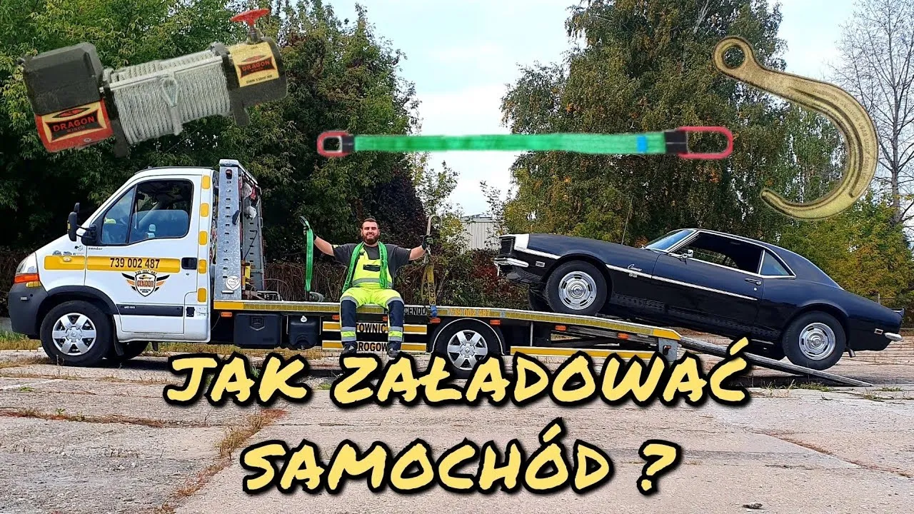 samochód ładowany na lawetę