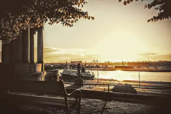 Wały Chrobrego w słoneczny dzień