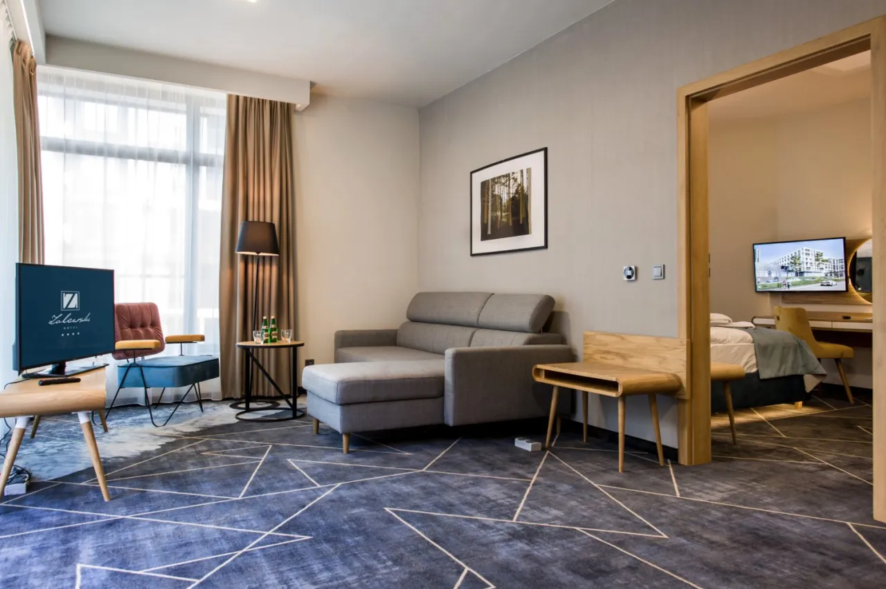 R&oacute;żne rodzaje zakwaterowania w Polsce (hostel, pensjonat, apartament)