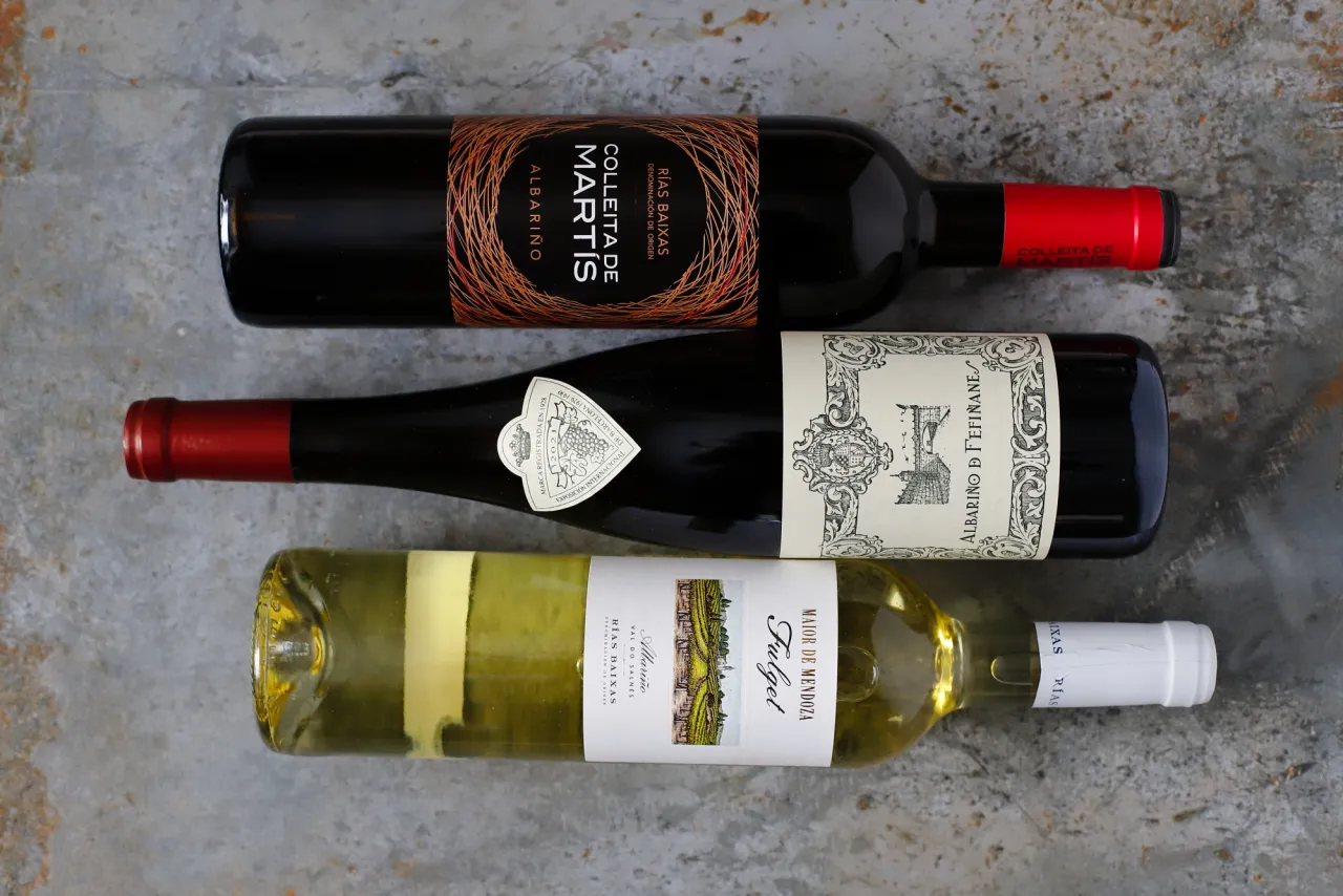 Butelki hiszpańskich win: Rioja, Cava, Albari&ntilde;o