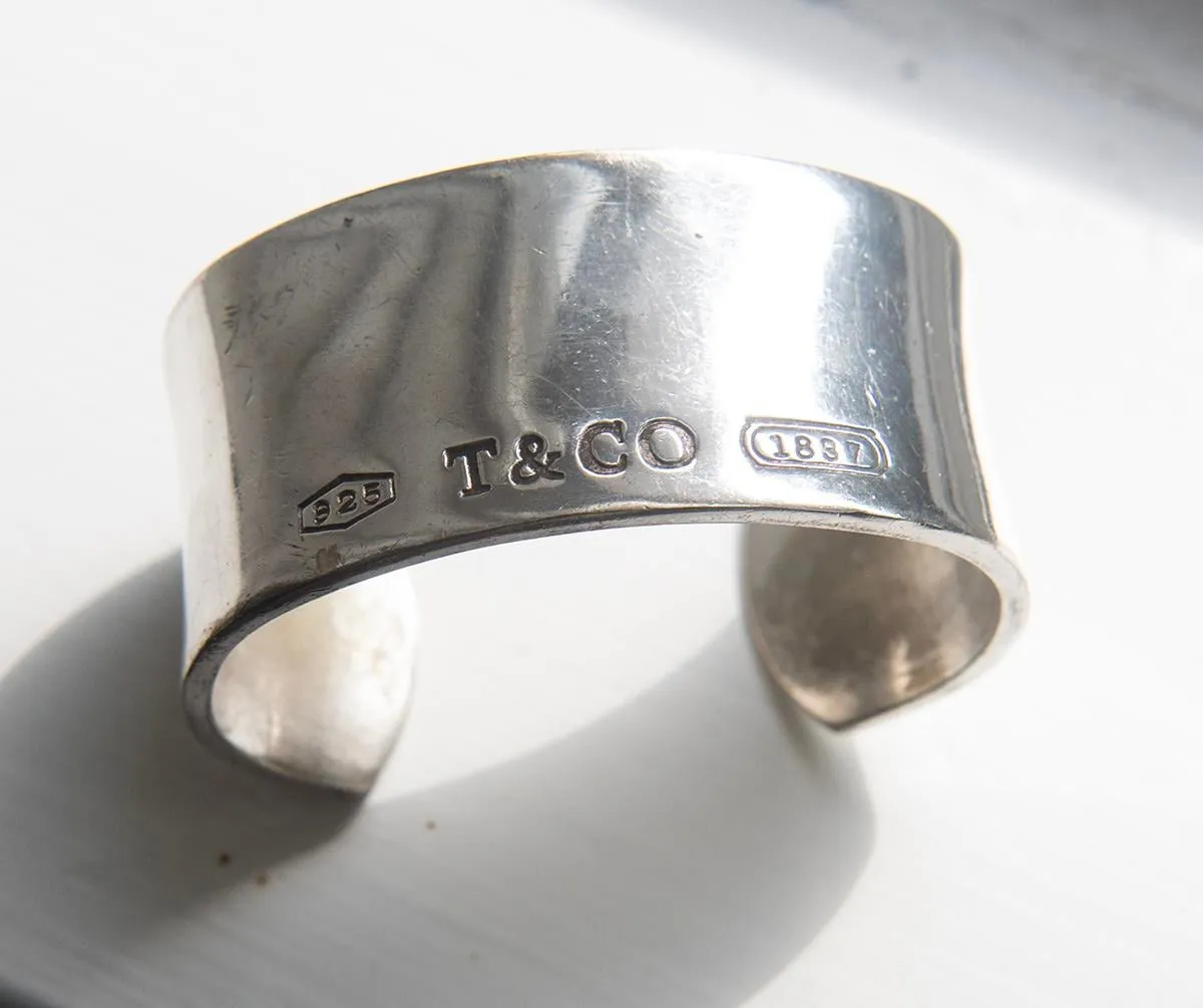 Tiffany & Co. bransoletka oryginał vs podróbka detale