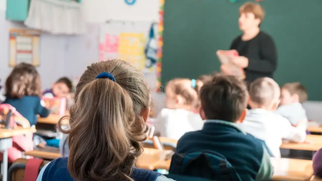 Zdjęcie Jak zostać nauczycielem po innych studiach i uniknąć trudności?