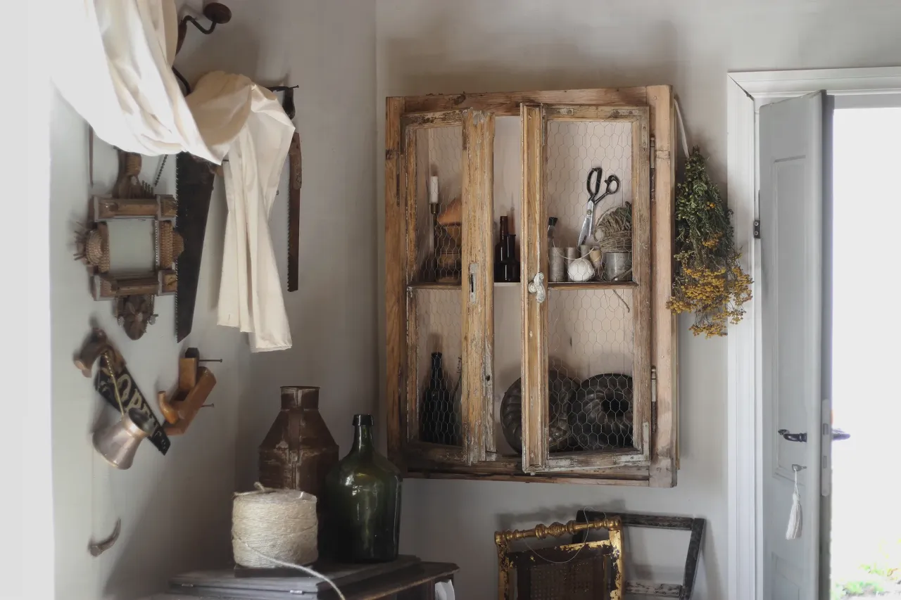 stare okno upcykling wnętrza