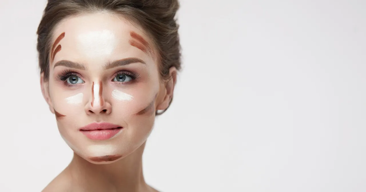 makijaż konturowanie kwadratowej twarzy krok po kroku