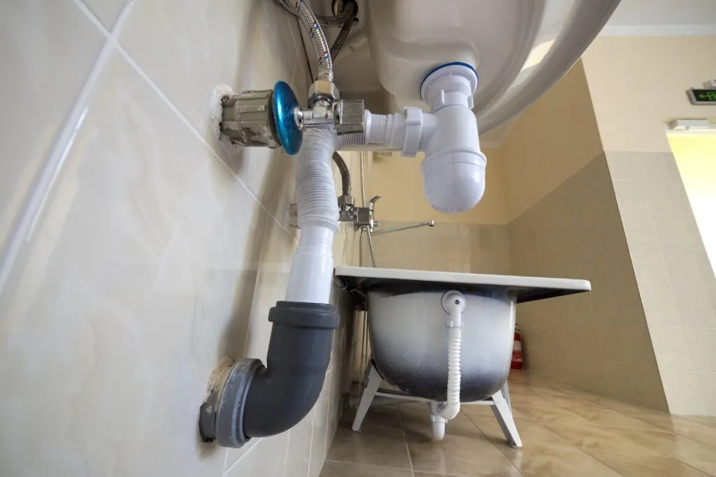 domowe sposoby udrażniania rur, soda, ocet, s&oacute;l