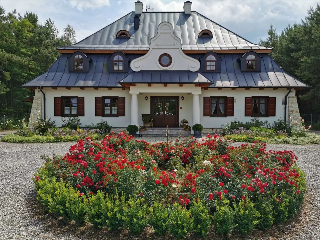 Dworek w Ogrodzie Kazimierz Dolny ogr&oacute;d