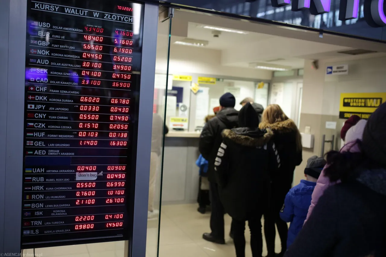 Zdjęcie Czy NBP wymienia stare funty? Sprawdź alternatywne opcje wymiany