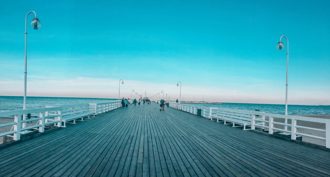 Zdjęcia Tr&oacute;jmiasto Gdańsk Sopot Gdynia plaża molo star&oacute;wka