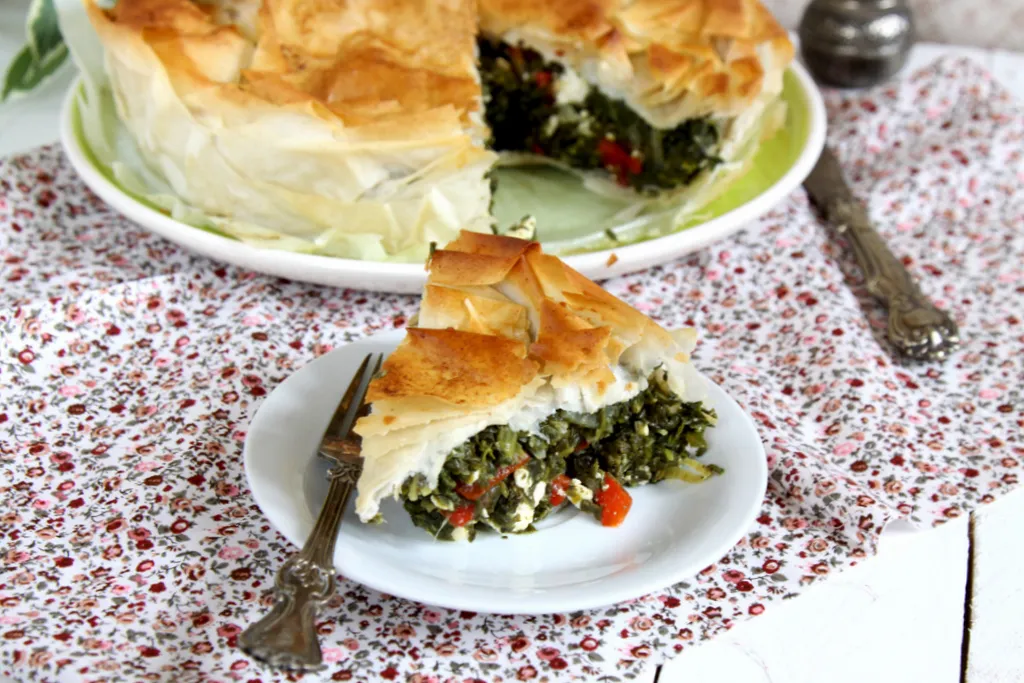 zapiekanka z ciasta filo szpinak feta, zapiekanka filo mięsna, zapiekanka filo słodka
