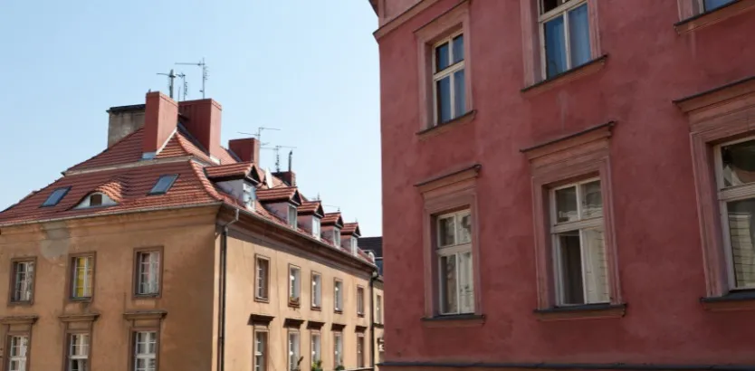 Zdjęcie Jak wygląda mieszkanie socjalne? Cechy, warunki i rzeczywistość