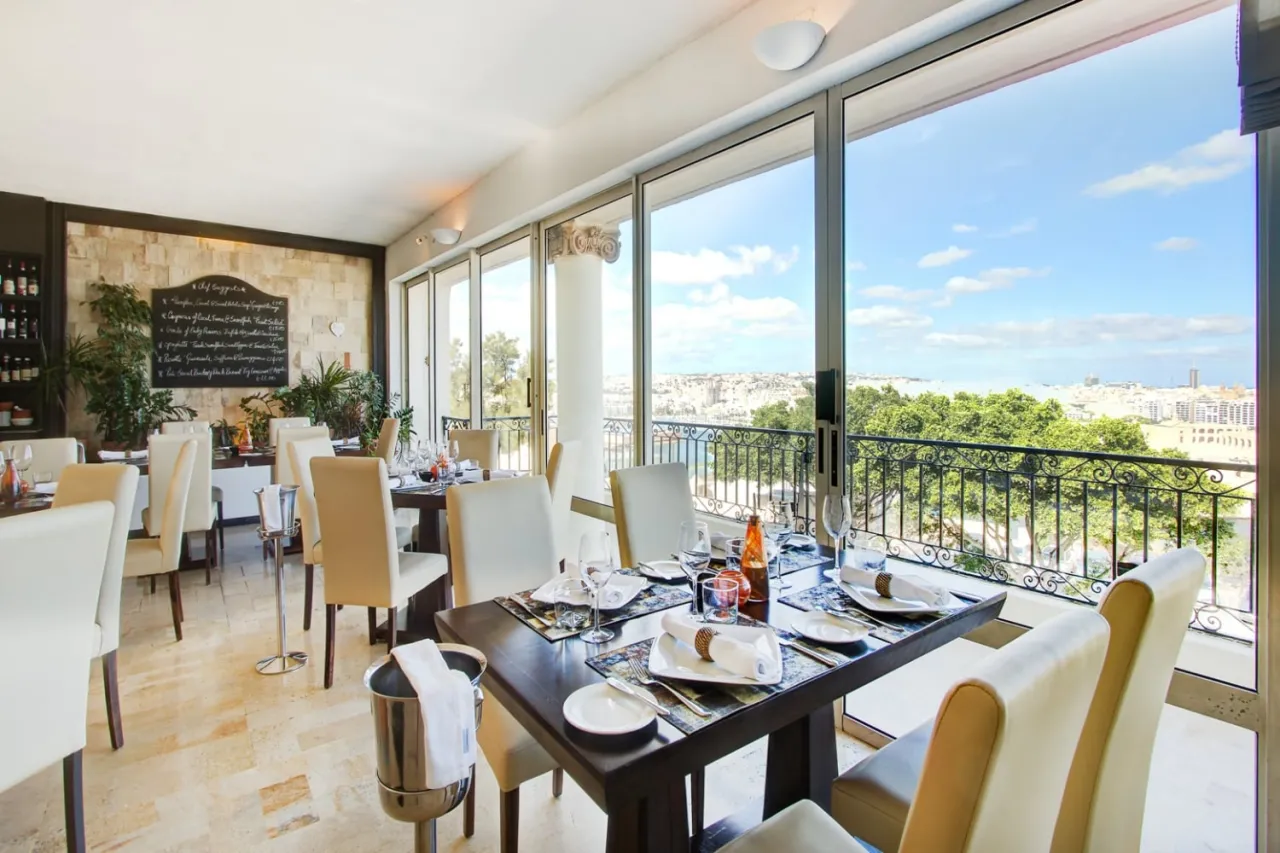 Malta restauracja wnętrze